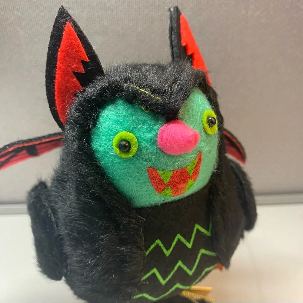 Batrick Bat Target Featherly Friends Hyde & Eek Felt Halloween Bird NEW